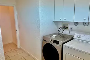 7932 Exeter Cir W, Tamarac, FL 33321 - Photo 17