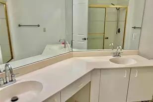 7932 Exeter Cir W, Tamarac, FL 33321 - Photo 15