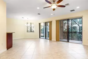 2925 NW 126th Ave, Sunrise, FL 33323 - Photo 9