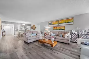 903 Cypress Grove Dr, Pompano Beach, FL 33069 - Photo 3