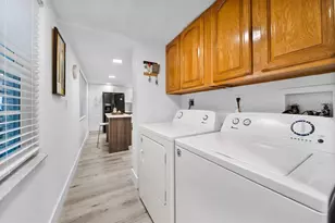 903 Cypress Grove Dr, Pompano Beach, FL 33069 - Photo 15