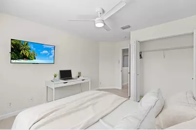 4722  Lago Vista Dr, Unit #4722, Coconut Creek, FL 33073 - Photo 11