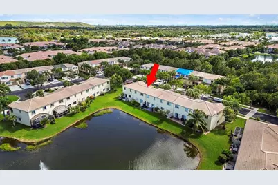 4722  Lago Vista Dr, Unit #4722, Coconut Creek, FL 33073 - Photo 19