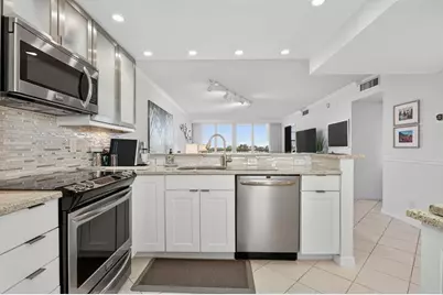 2940  N. Course Dr, Unit #903, Pompano Beach, FL 33069 - Photo 13