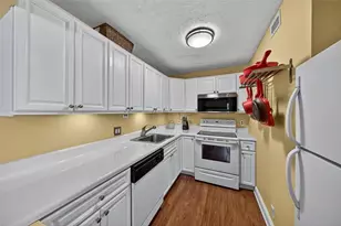 2840 NE 14th St, Pompano Beach, FL 33062 - Photo 3