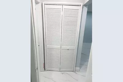 1201 NW 29th Ter, Fort Lauderdale, FL 33311 - Photo 9