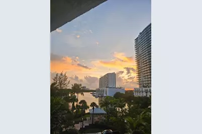 16500  Collins Ave, Unit #356, Sunny Isles Beach, FL 33160 - Photo 27