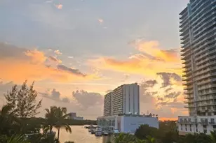 16500 Collins Ave, Sunny Isles Beach, FL 33160 - Photo 27