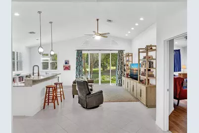 3580  Canary Palm Ct, Pompano Beach, FL 33069 - Photo 19