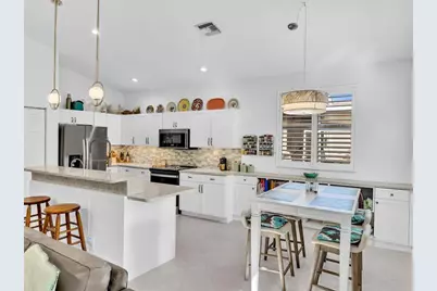 3580  Canary Palm Ct, Pompano Beach, FL 33069 - Photo 23