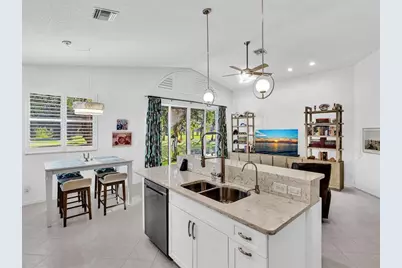 3580  Canary Palm Ct, Pompano Beach, FL 33069 - Photo 29