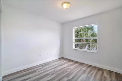 6373  Landings Way, Tamarac, FL 33321 - Photo 7