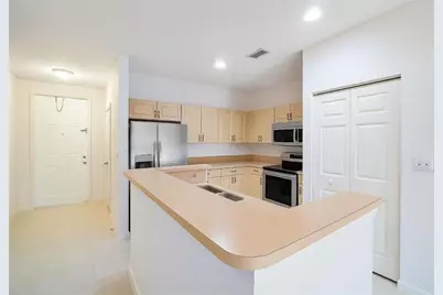 6373  Landings Way, Tamarac, FL 33321 - Photo 17