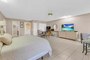 4140 N Ocean Dr, Lauderdale by the Sea, FL 33308 - Photo 33