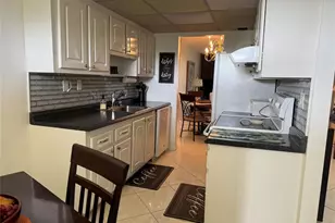 2901 NW 48th Ave, Lauderdale Lakes, FL 33313 - Photo 5