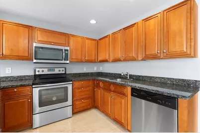 9918 NW 2nd Ct, Plantation, FL 33324 - Photo 7