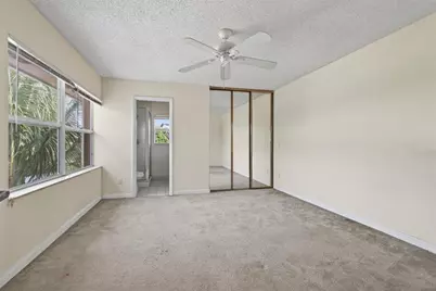 1946  Hartford Ct, West Palm Beach, FL 33409 - Photo 37
