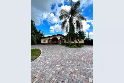 6624  Osborne Dr, Lake Worth, FL 33462 - Photo 1