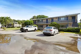 817 Lighthouse Dr, North Palm Beach, FL 33408 - Photo 3