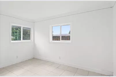 817  Lighthouse Dr, Unit #B, North Palm Beach, FL 33408 - Photo 9