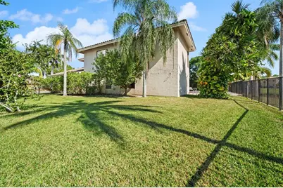 1260  Fairfax Ct, Weston, FL 33326 - Photo 33