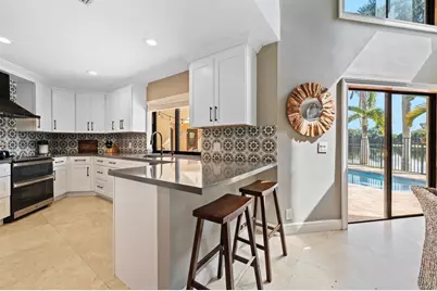 1260 Fairfax Court, Weston, FL 33326 - Photo 13