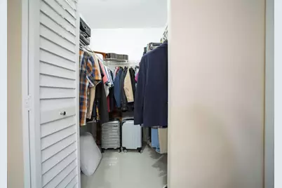 8927 NW 111th Ter, Hialeah, FL 33018 - Photo 19