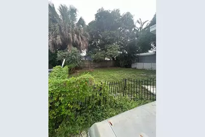 1108  State St, West Palm Beach, FL 33407 - Photo 13