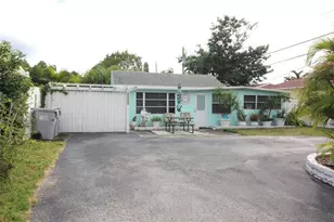 3320 SE 4th St, Pompano Beach, FL 33062 - Photo 3