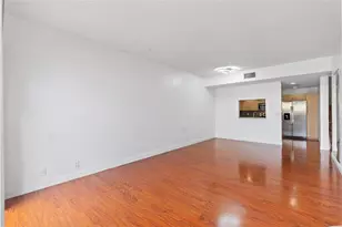 9580 SW 2nd Ct., Pembroke Pines, FL 33025 - Photo 3