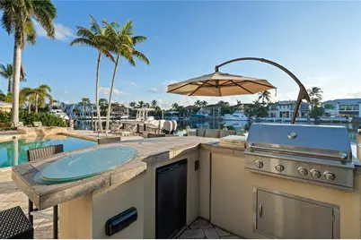 2833 NE 32nd St, Lighthouse Point, FL 33064 - Photo 37