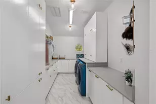 2833 NE 32nd St, Lighthouse Point, FL 33064 - Photo 35