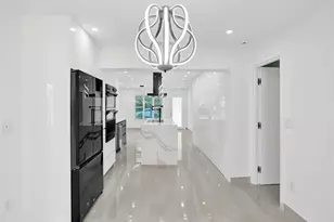 4530 SW 34th Dr, Dania Beach, FL 33312 - Photo 17