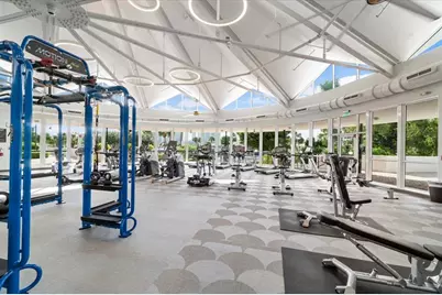 2500  Parkview Dr, Unit #2516, Hallandale Beach, FL 33009 - Photo 31