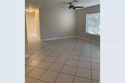 1575 NE 47th St, Oakland Park, FL 33334 - Photo 5