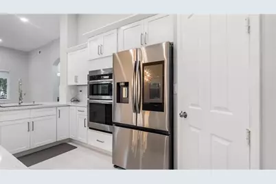 900 NW 123rd Dr, Coral Springs, FL 33071 - Photo 13