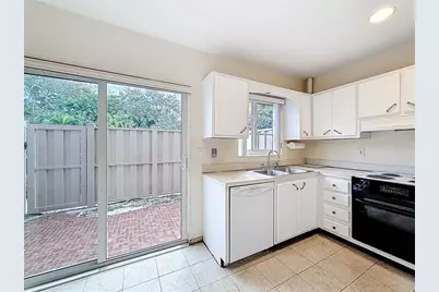 79 NE 20th Ct, Wilton Manors, FL 33305 - Photo 3