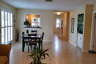 8045 Eastlake Dr, Boca Raton, FL 33433 - Photo 9