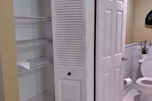 8045 Eastlake Dr, Boca Raton, FL 33433 - Photo 17