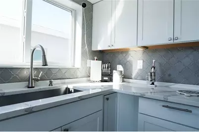 600 N Victoria Ter, Fort Lauderdale, FL 33304 - Photo 21