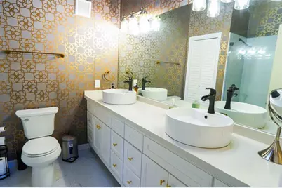 600 N Victoria Ter, Fort Lauderdale, FL 33304 - Photo 47