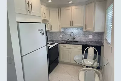 40  Keswick B, Unit #40, Deerfield Beach, FL 33442 - Photo 7