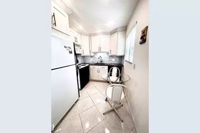 40  Keswick B, Unit #40, Deerfield Beach, FL 33442 - Photo 5