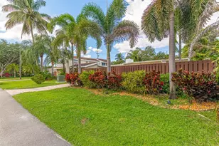 1717 SW 12th Ct, Fort Lauderdale, FL 33312 - Photo 35