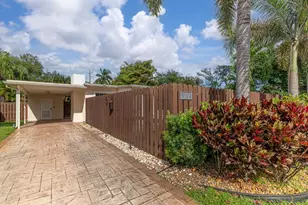 1717 SW 12th Ct, Fort Lauderdale, FL 33312 - Photo 3