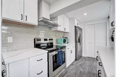 1836 SW 22nd St, Fort Lauderdale, FL 33315 - Photo 9