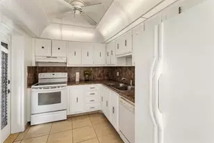 4090 NW 42nd Ave, Lauderdale Lakes, FL 33319 - Photo 9