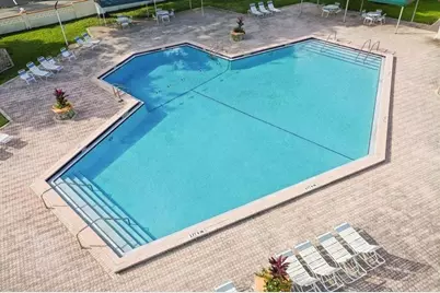 4090 NW 42nd Ave, Unit #309, Lauderdale Lakes, FL 33319 - Photo 25