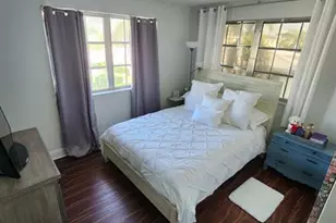 1821 NE 62nd St, Fort Lauderdale, FL 33308 - Photo 15