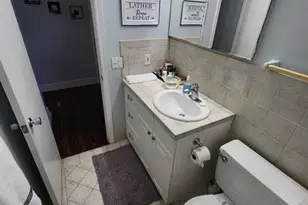 1821 NE 62nd St, Fort Lauderdale, FL 33308 - Photo 13